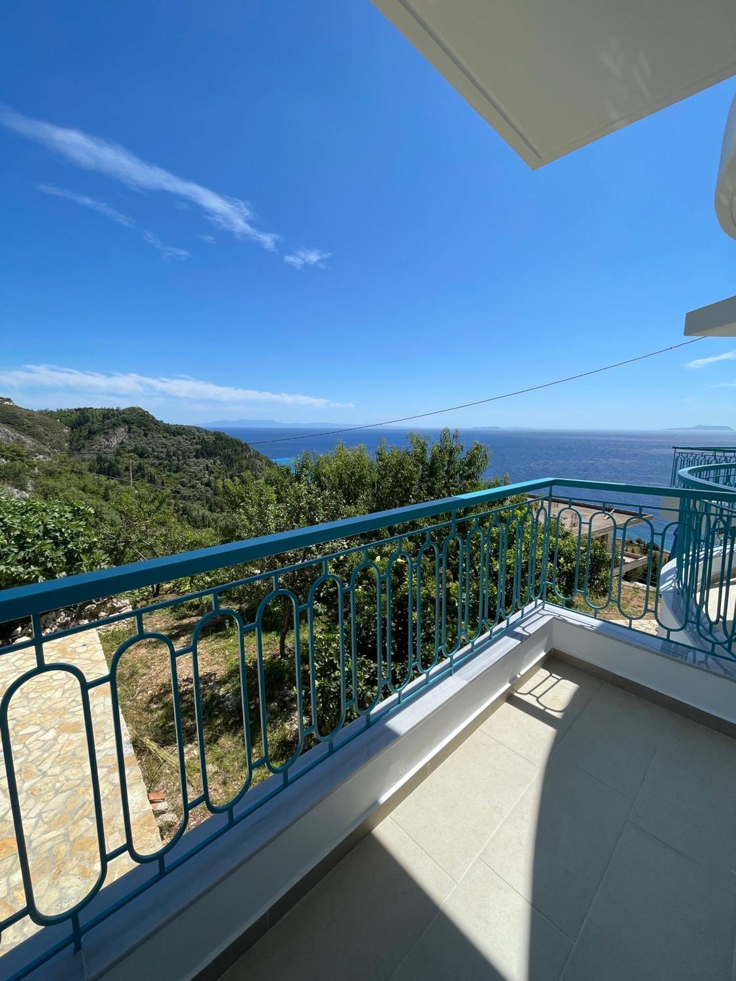 Endless Blue Apartments Dhermi Exterior photo