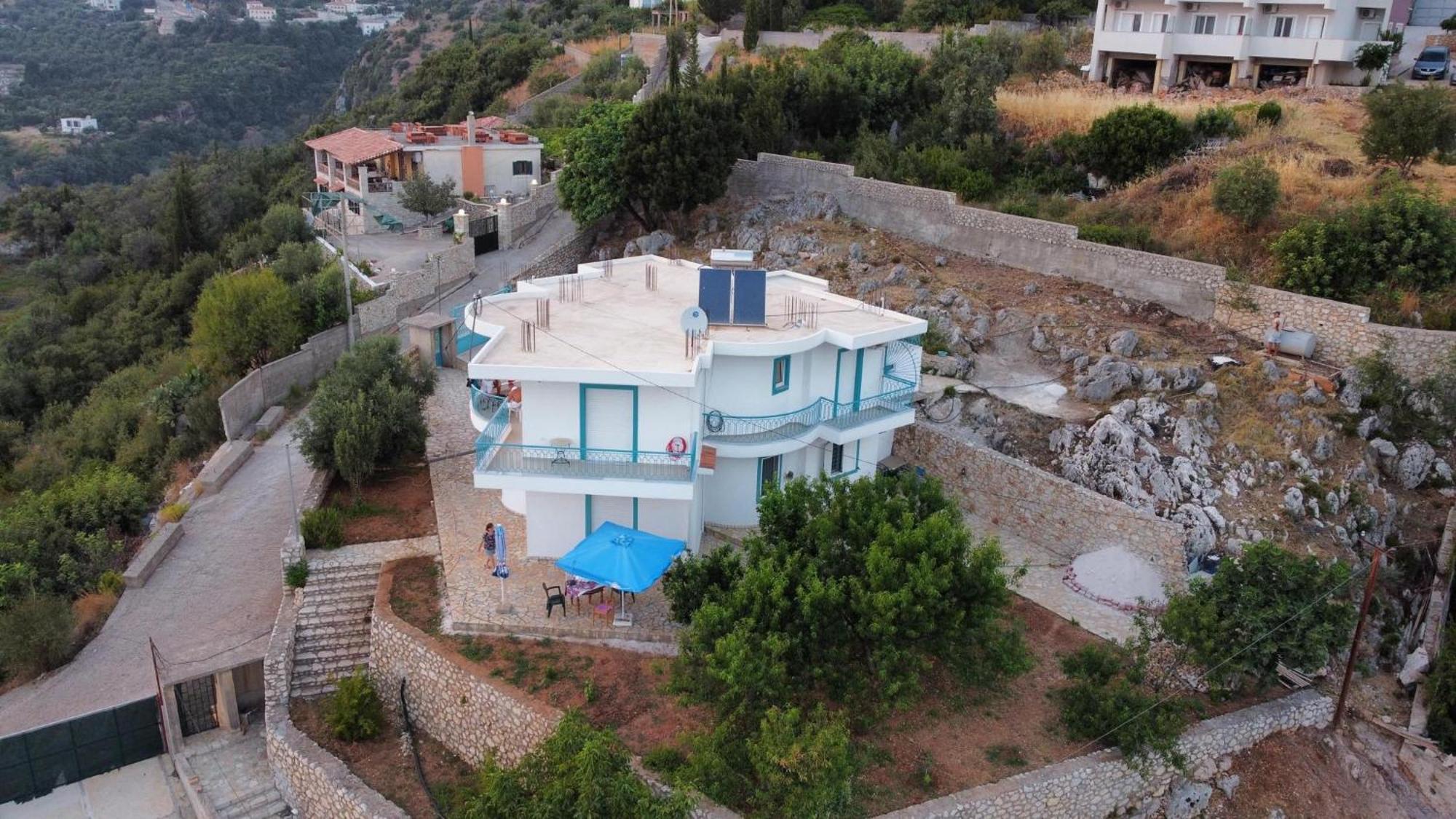 Endless Blue Apartments Dhermi Exterior photo